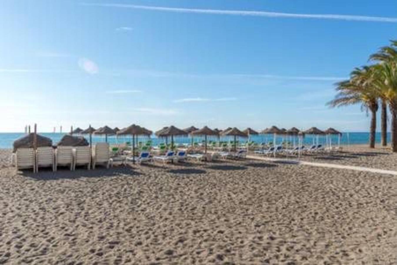 Playamar Waterfront Exclusive Apartment And Views Tower 2 Fl 14 Torremolinos Exteriör bild