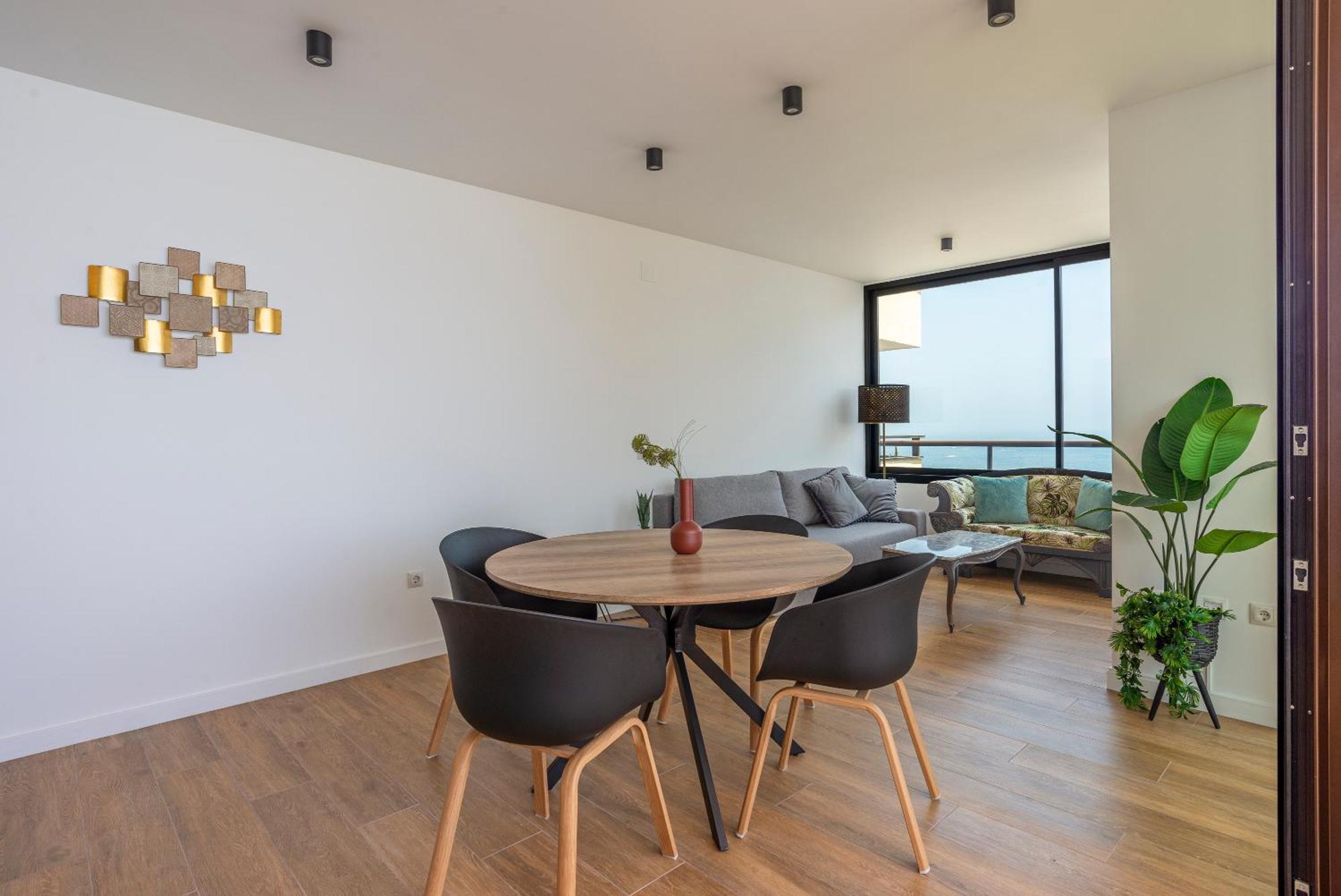 Playamar Waterfront Exclusive Apartment And Views Tower 2 Fl 14 Torremolinos Exteriör bild